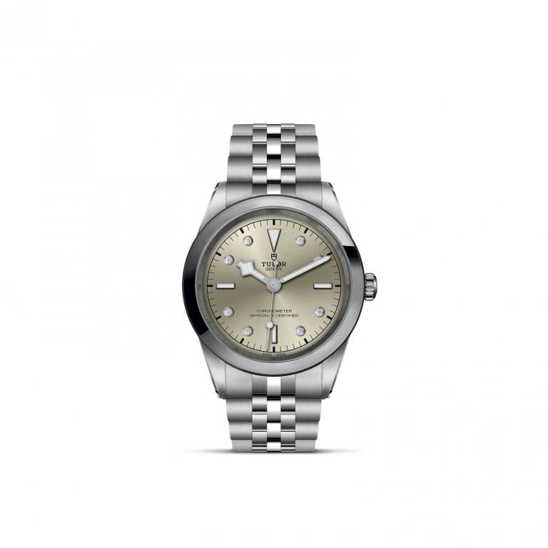 TUDOR Black Bay 41 slide 1