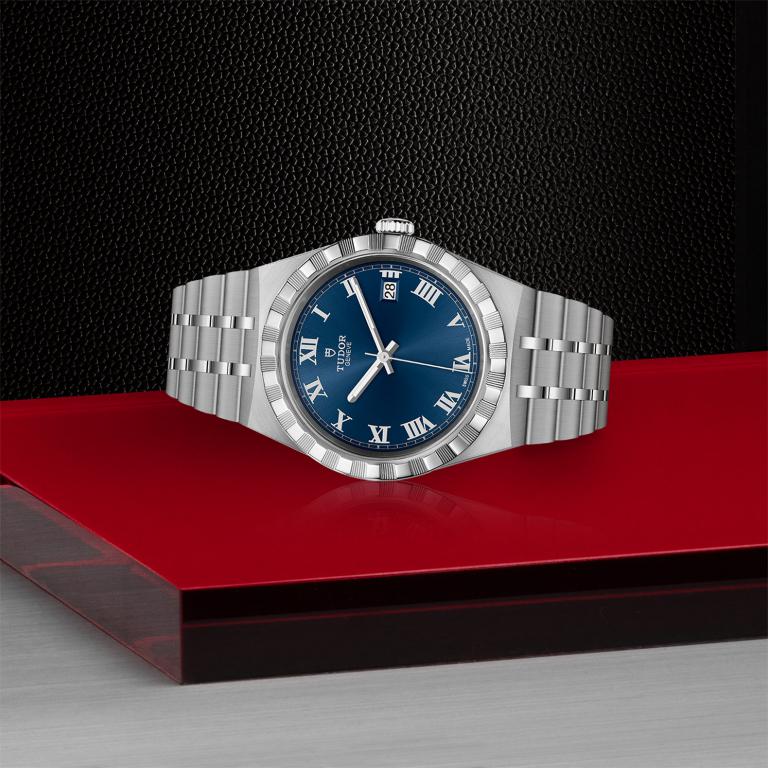 TUDOR Royal slide 1