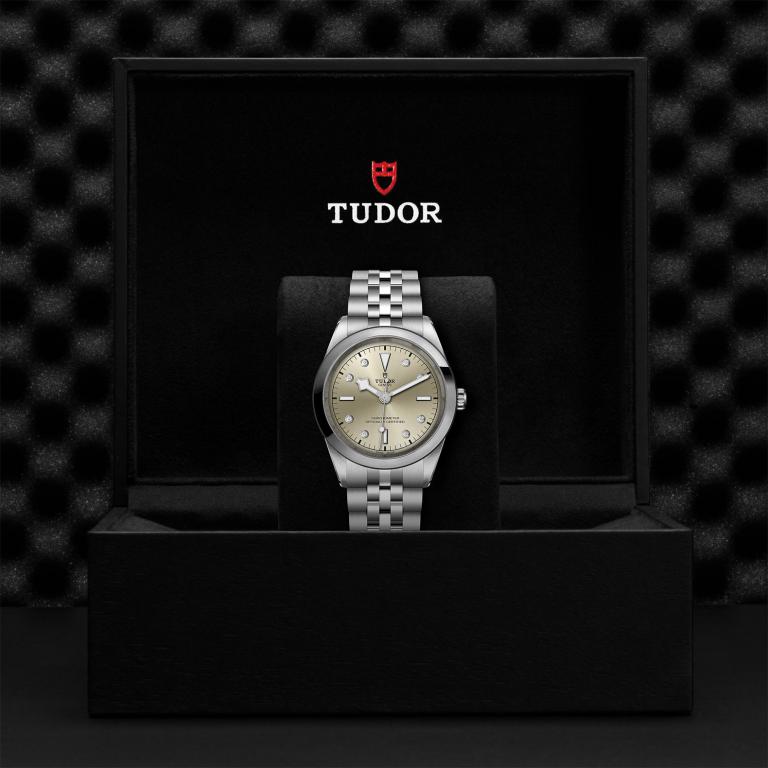 TUDOR Black Bay 41 slide 1