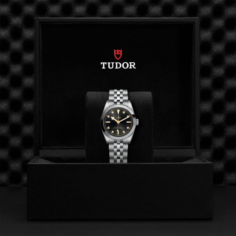 TUDOR Black Bay 31 slide 1