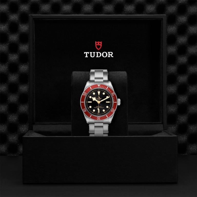 TUDOR Black Bay slide 1