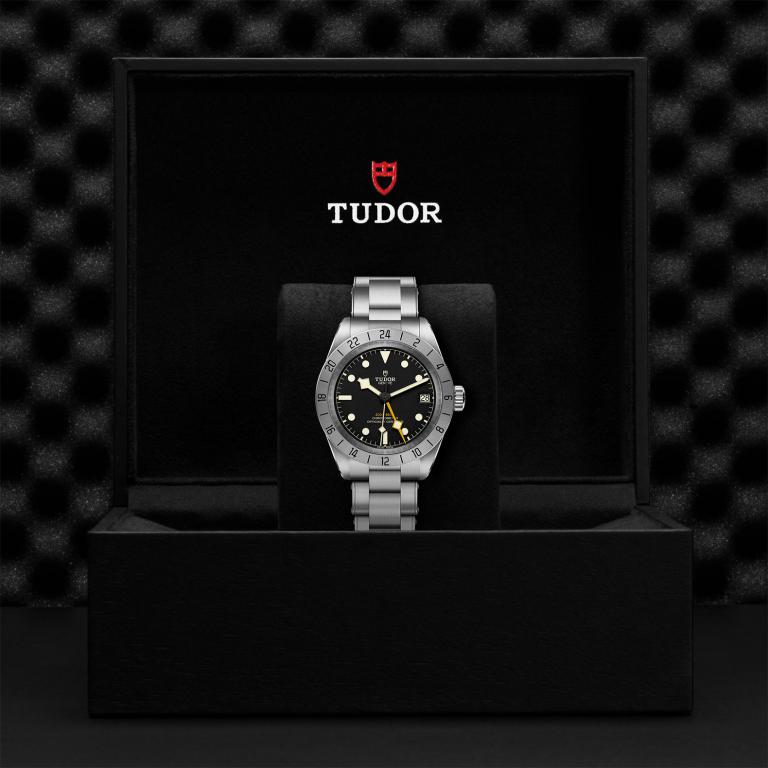 TUDOR Black Bay Pro slide 1