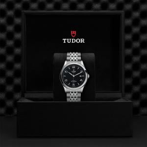 TUDOR 1926 thumb 1