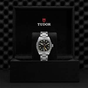 TUDOR Black Bay Pro thumb 1