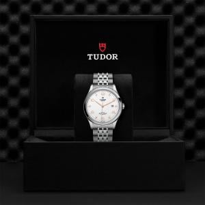 TUDOR 1926 thumb 1