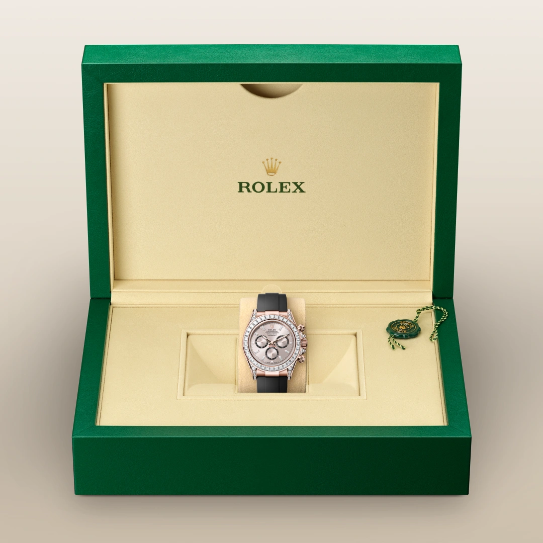 Rolex Cosmograph Daytona腕錶18K永恒玫瑰金，錶耳鑲鑽石款，M126535TBR-0002 - 永新鐘錶