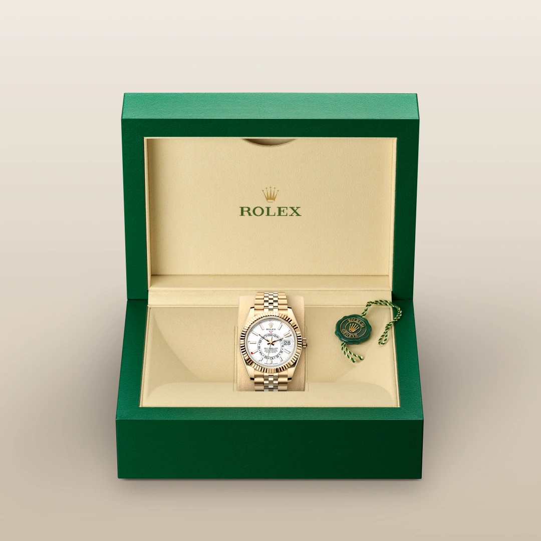 Rolex Sky-Dweller腕錶18K黃金款，M336938-0006 - 永新鐘錶