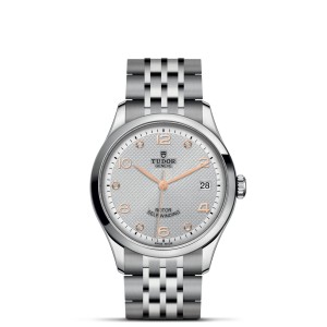 TUDOR 1926 thumb 1