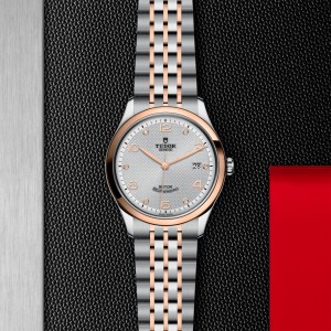 TUDOR 1926 thumb 1