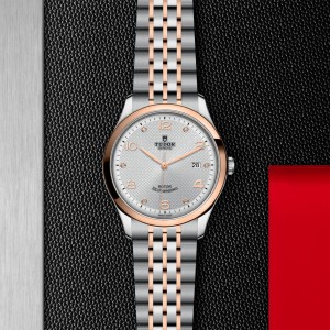 TUDOR 1926 thumb 1
