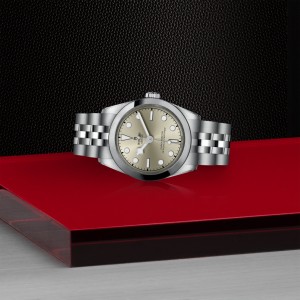 Black Bay One 31 thumb 1