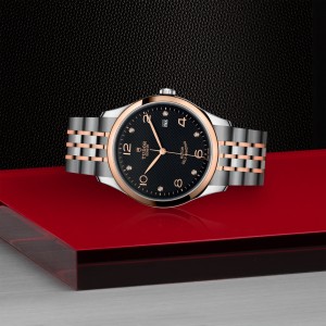 TUDOR 1926 thumb 1