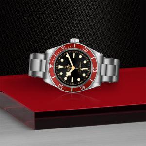 TUDOR Black Bay thumb 1