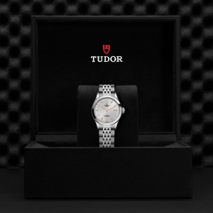 TUDOR 1926 thumb 1