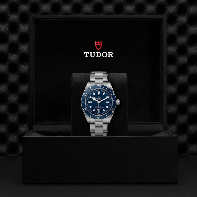 TUDOR Black Bay 58 slide 1