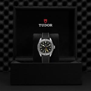 TUDOR Black Bay Pro thumb 1